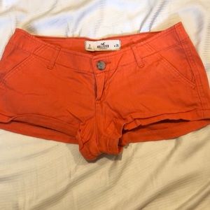 Hollister shorts orange size 3